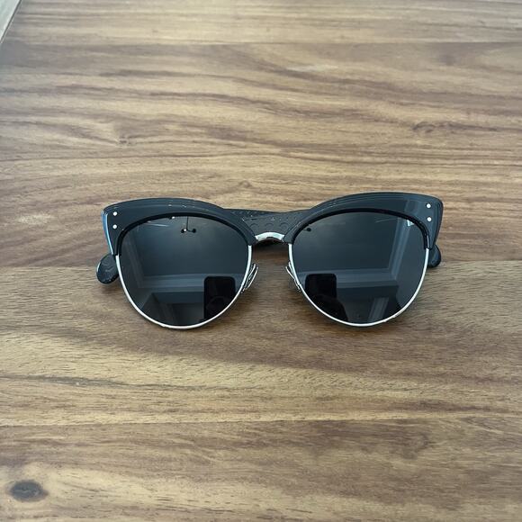 Azzedine Alaia AA0014S 001 Cat Eye 56mm Black Lens 17-145 Women’s Sunglasses - Picture 1 of 6